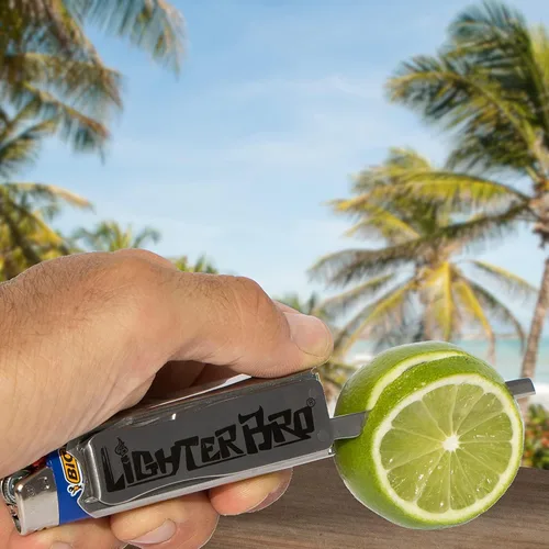 Miniatura 8 de LighterBro Funda para encendedor – Multiherramienta – Acero inoxidable 420 – Se adapta fácilmente a tus encendedores favoritos – Incluye mini