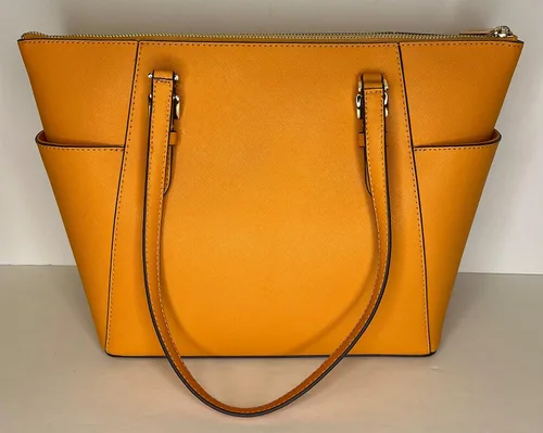 Miniatura 9 de Michael Kors Charlotte - Bolsa grande con cierre de cremallera de un cuarto