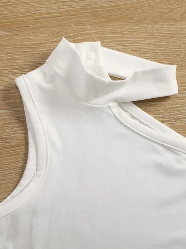 Miniatura 3 de SheIn Conjunto asimétrico de dos piezas para niña sin mangas y pantalones cortos