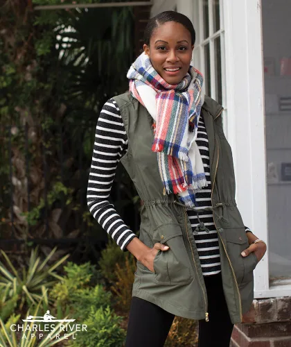 Miniatura 2 de Charles River Apparel Chaleco utilitario Bristol para mujer, chaleco de moda ajustado más largo