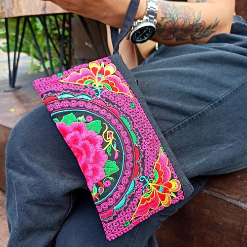 Miniatura 19 de Sabai Jai - Bolso de pulsera para teléfono inteligente - Carteras de embrague bordadas a mano Boho