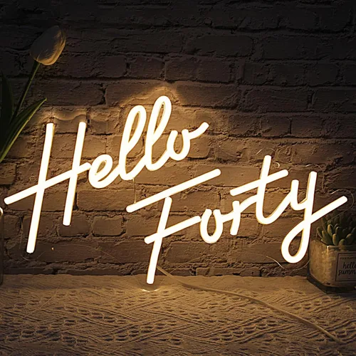Letrero LED de neón para decoración de cumpleaños número 40, arte de pared USB regulable de 16.5 x 9.4 pulgadas con tablero acrílico - Brillo blanco