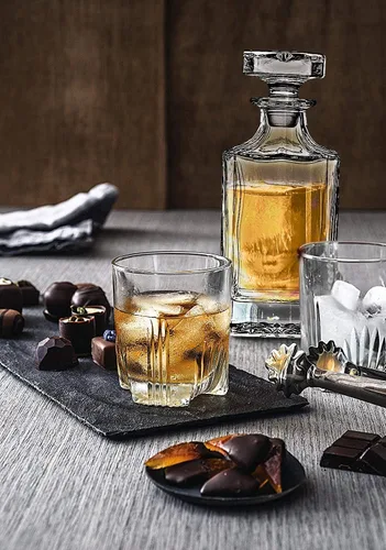 Miniatura 3 de Godinger Clarion - Decantador de whisky cuadrado con tapón de vidrio para vino, bourbon, brandy, licor, jugo, 25 onzas, perfecto para grabar