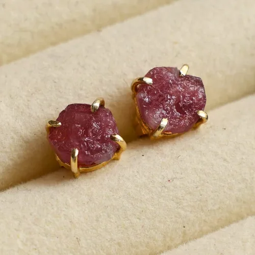 Miniatura 54 de Gempires Natural Raw Prong Setting Stud Earrings, 8-10 mm Crystals Earring, Handmade Jewelry, Gift for Her