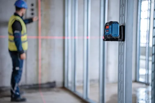 Miniatura 9 de Bosch GLL50-20 - Láser autonivelante de línea cruzada de 50 pies, incluye soporte magnético integrado y 2 pilas AA