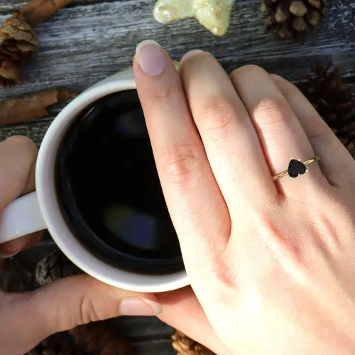 Miniatura 5 de Anillo de compromiso de 5 puntas, con solitario de corte de corazón, de 2,0 quilates, oro amarillo de 14 quilates