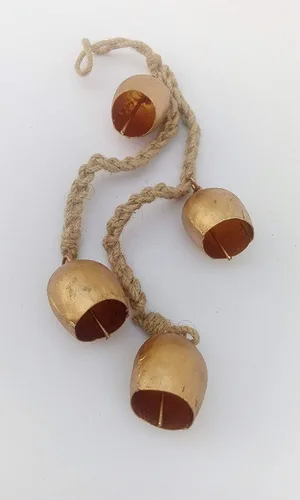 Miniatura 2 de Campana forjada de hierro hecho a mano con acabado de latón para colgar en la pared, cuerda 4 campanas