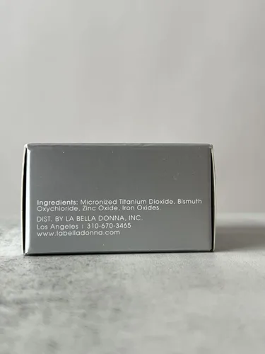 Miniatura 8 de La Bella Donna Base mineral suelta, SPF50 no química, solo 4 ingredientes, segura para arrecifes, no nano, maquillaje mineral natural con protección