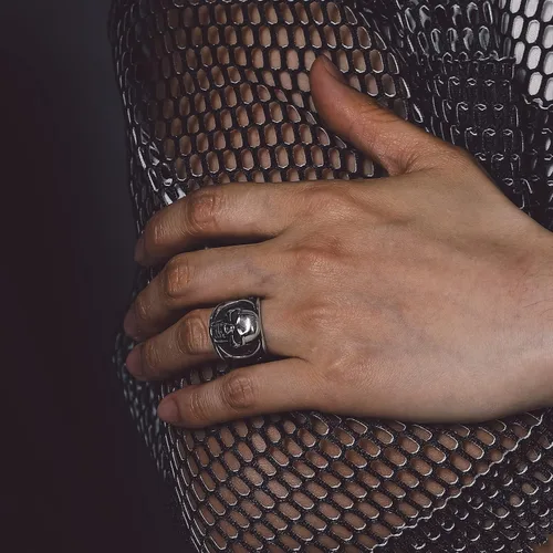 Miniatura 3 de Bandmax Anillos de calavera para hombre, de acero inoxidable, anillos de esqueleto de calavera para hombres y mujeres, anillos góticos punk