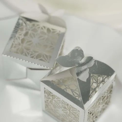 Miniatura 2 de Efavormart - 25 cajas de dulces con estampado de encaje con estampado de mariposa plateada, elegantes cajas de regalo con forma de mariposa