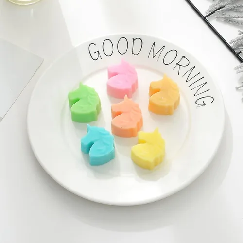 Miniatura 5 de Juego de moldes para pasteleros de unicornio, antiadherentes para dulces y chocolate para mini galletas, caramelos, gomitas, jabones, bandeja