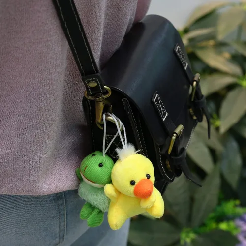 Miniatura 7 de Juego de 32 piezas de mini juguetes de animales de peluche, lindos animales pequeños de peluche llavero decoración para fiestas temáticas, regalo