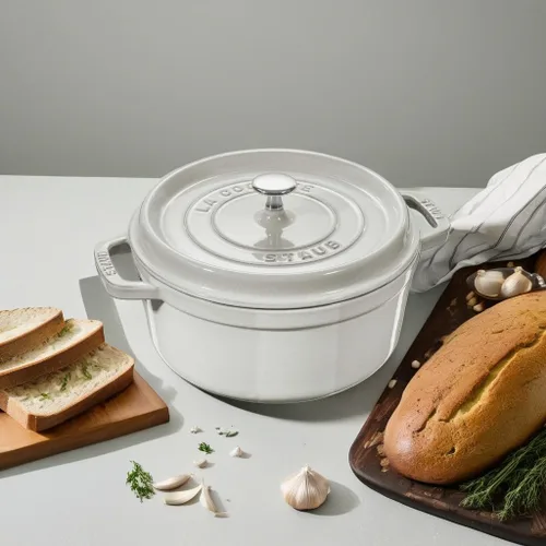 Miniatura 5 de Staub - Olla redonda de hierro fundido de 2.75 cuartos, color trufa blanca, fabricada en Francia