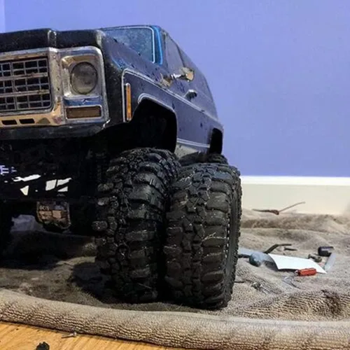 Miniatura 9 de RC-Hub - 4 neumáticos de goma de 2.2 pulgadas, neumáticos de rueda Beadlock OD 5.394 in con espuma para 1/10 Axial Wraith 90048 RR10 RC Crawler