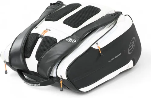 BULLPADEL Bolsa para raqueta de pádel BPP-25012 HACK | Bolsa de raqueta Premium por Paquito Navarro | Compartimentos térmicos para 4 Palas de Padel
