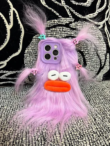 Miniatura 7 de Funda de teléfono de felpa negra para iPhone 11, linda funda DIY de pelo largo con cara divertida y abrigada, funda protectora de invierno