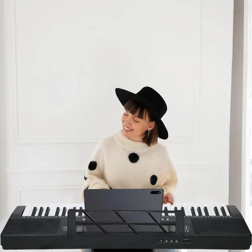 Miniatura 4 de Piano de teclado de 61 teclas para principiantes con teclas iluminadas y modos de enseñanza profesional, incluye soporte, banco, micrófono, soporte