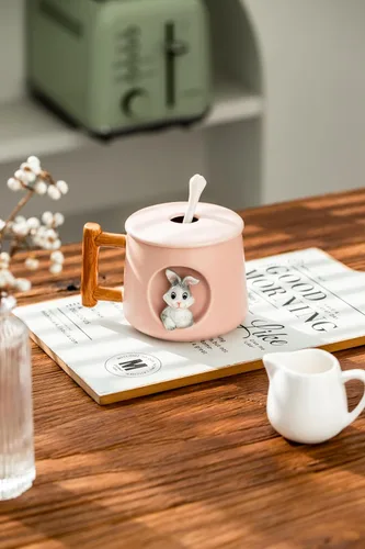 Miniatura 2 de DIHOclub Adorable Taza de Cerámica 3D de Conejo con Tapa y Cuchara Perfecta para Café, Té, Leche y Más - Regalo Ideal para Amantes de los Conejitos