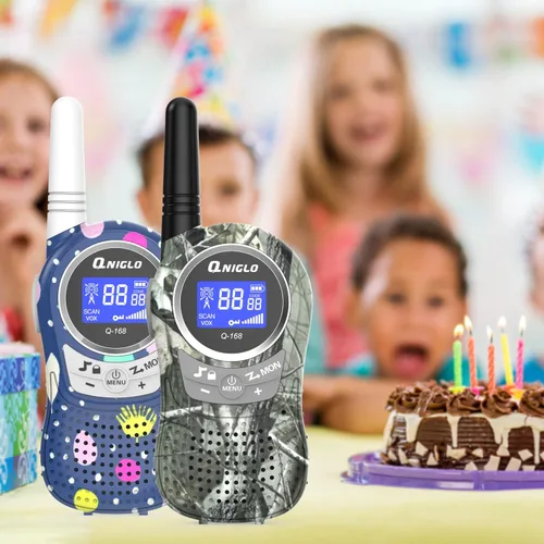 Miniatura 5 de QNIGLO Walkie Talkies para acampar para niños recargables, Walkie Talkies de camuflaje para niños y niñas, adecuados para juegos de aventura al aire
