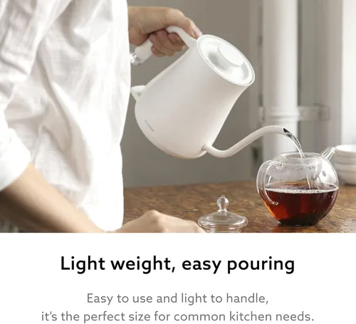 Miniatura 3 de BALMUDA The Kettle Hervidor Eléctrico de Cuello de Cisne Ligero Acero Inoxidable Capacidad de 0.6L (20fl oz) Indicador de Luz Neón Blanco
