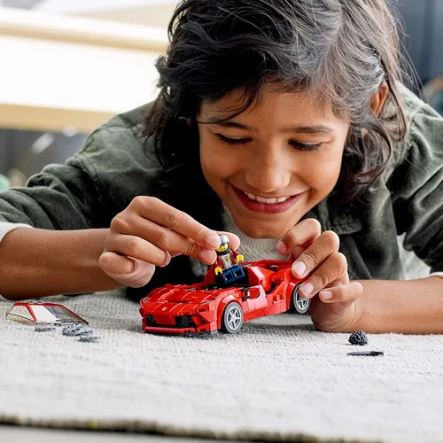 Miniatura 2 de LEGO Speed Champions 76895 Ferrari F8 Tributo - Autos de juguete para niños, kit de construcción con minifigura (275 piezas)