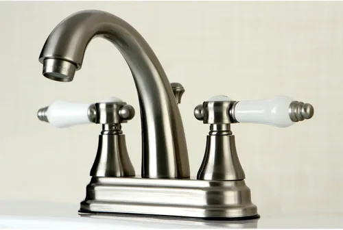 Miniatura 4 de Kingston Brass KS7612BPL Grifo de baño central de 4 pulgadas, latón pulido