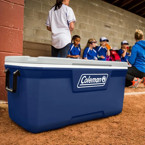 Miniatura 8 de Coleman Classic Series - Hielera portátil con aislamiento, resistente a fugas para exteriores, hielera dura que mantiene el hielo hasta 5 días