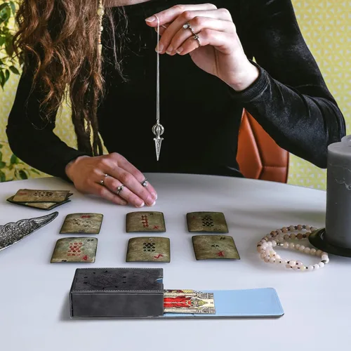 Miniatura 7 de Coume Funda de piel sintética para cartas de tarot, diseño de luna, funda protectora para la mayoría de los oráculos góticos de tamaño estándar