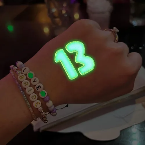 Miniatura 2 de 20 piezas que brillan en la oscuridad 13 tatuajes temporales pegatinas 13 mano tatuaje concierto rave accesorios