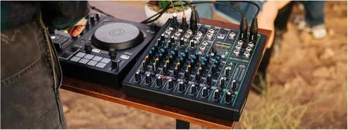 Miniatura 2 de Mackie ProFX10 GO Mezclador de Audio Analógico de 10 Canales con Batería, Bluetooth, Modos de Grabación USB-C, Efectos GigFX+, Preamplificadores