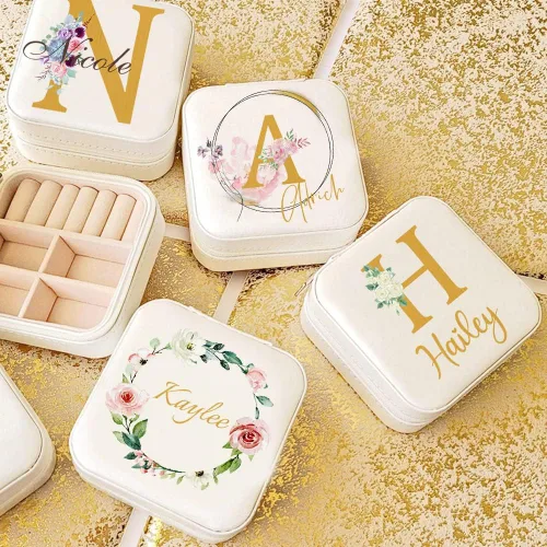Miniatura 41 de Joyero de regalo para dama de honor, pequeño estuche de viaje personalizado de piel sintética portátil, cajas de propuestas de dama de honor, mini