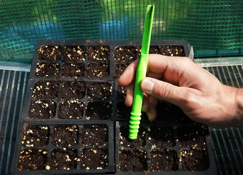 Miniatura 10 de Dibby Semillas Herramienta de jardín Dibber Plantador Transplantador – Siembre semillas a la profundidad correcta – Trasplante fácilmente las Azul