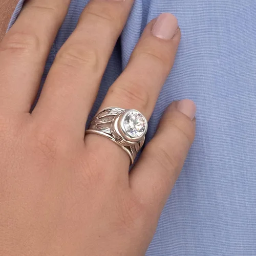 Miniatura 2 de JEAN RACHEL JEWELRY Anillo de plata de ley 925 con un bisel de circonita cúbica transparente ovalada blanca, hipoalergénico, sin níquel ni plomo