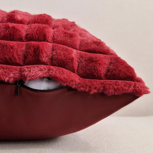 Miniatura 3 de FUTEI Juego de 2 fundas de almohada decorativas burdeos de 22 x 22 pulgadas, fundas de cojín cuadradas color rojo vino, a cuadros de piel sintética