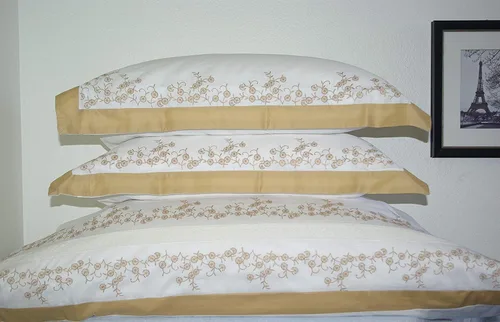 Miniatura 2 de Royal Hotel Bedding Juego de funda de edredón de 3 piezas con diseño de Amalia dorado y blanco, 100% algodón oro-amalia