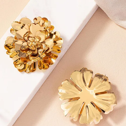 Miniatura 5 de Aretes de flor dorada para mujer, diseño floral bohemio en capas, aretes de flor grande