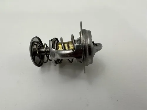 Miniatura 5 de Termostato original Yanmar 121750-49800 para motores 2GM, 2GM20F, 3GM y 3GM30F (159.8 °F)