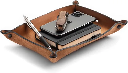 Miniatura 20 de Main Street Forge Bandeja de valet de cuero para hombre, organizador rústico EDC para llaves, teléfono y cartera, fabricado en Estados Unidos