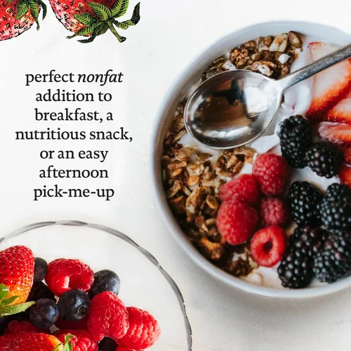 Miniatura 7 de siggi's Yogur Islandés Colado Sin Grasa, Fresa, 5.3 oz. Vaso de Porción Única – Yogur Espeso y Rico en Proteínas