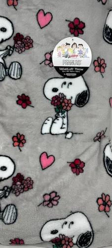 Berkshire Blanket & Home Co. Peanuts Gang - Mantas y mantas de felpa de San Valentín (gris con puntos y personajes, manta de 60 x 70 pulgadas)