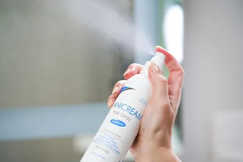 Miniatura 4 de Fijador de cabello en aerosol Free & Clear, 8 oz