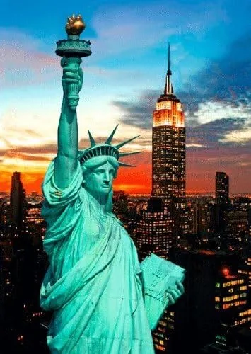 Estatua de la Libertad y el horizonte de la ciudad de Nueva York - Tarjetas de felicitación 3D