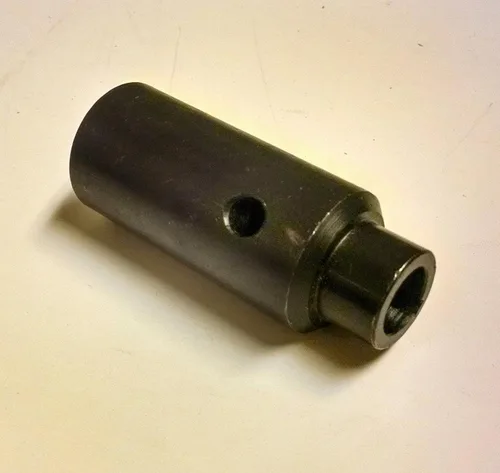 Miniatura 2 de Buyers 3007809 - Cubo giratorio para esparcidor de sal con tornillo instalado