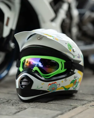 Miniatura 6 de ILM Casco de Motocross ATV para Jóvenes Niños con Gafas Guantes Deportivos Bicicleta de Tierra Motocicleta Todoterreno Aprobado por DOT B07(Youth-S