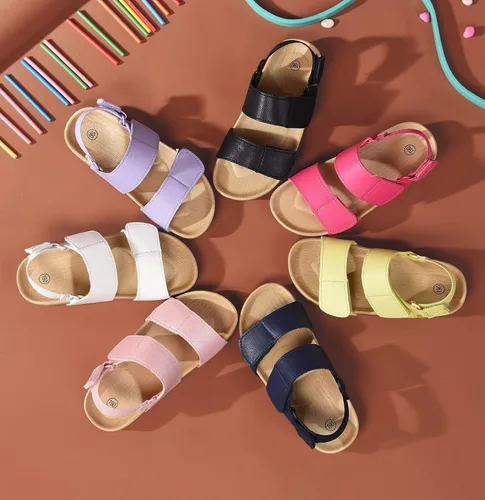 Miniatura 8 de Cubufly Sandalias para niños pequeños, de doble correa, planas, cómodas, para verano, correas elásticas en la parte trasera con gancho