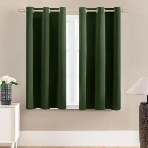 XTMYI Cortinas cortas de color verde oliva oscuro para ventana de baño, cortinas opacas pequeñas de 45 pulgadas de largo para ventanas de cocina,