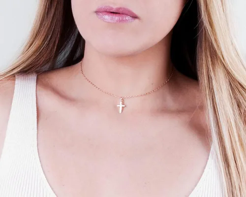 Miniatura 24 de Collar de cruz de oro para mujer, collares con colgante de cruz minimalista, longitud de 16 a 18 pulgadas, joyería cristiana hecha a mano, regalo