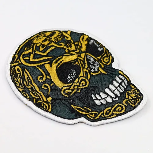 Miniatura 5 de Parche de calavera piratas Parche termoadhesivo de calavera dorada para todas las telas y cuero, calcomanía de cabeza de calavera para ropa
