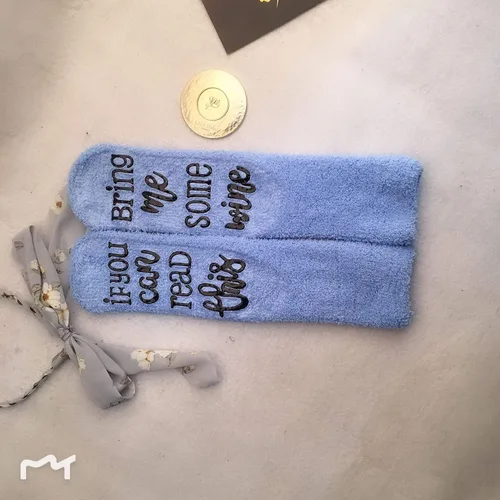 Miniatura 18 de CHANGGER Calcetines unisex con texto en inglés "If You Can Read This Bring Me Some Fuzzy Funny Saying Crew Socks Christmas Unisex Gift