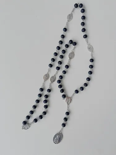 Miniatura 4 de Seven Sorrows of Mary Rosary - Collar de joyería católica de 0.236 in con cuentas de madera para orar (negro), Zinc, Sin piedra preciosa